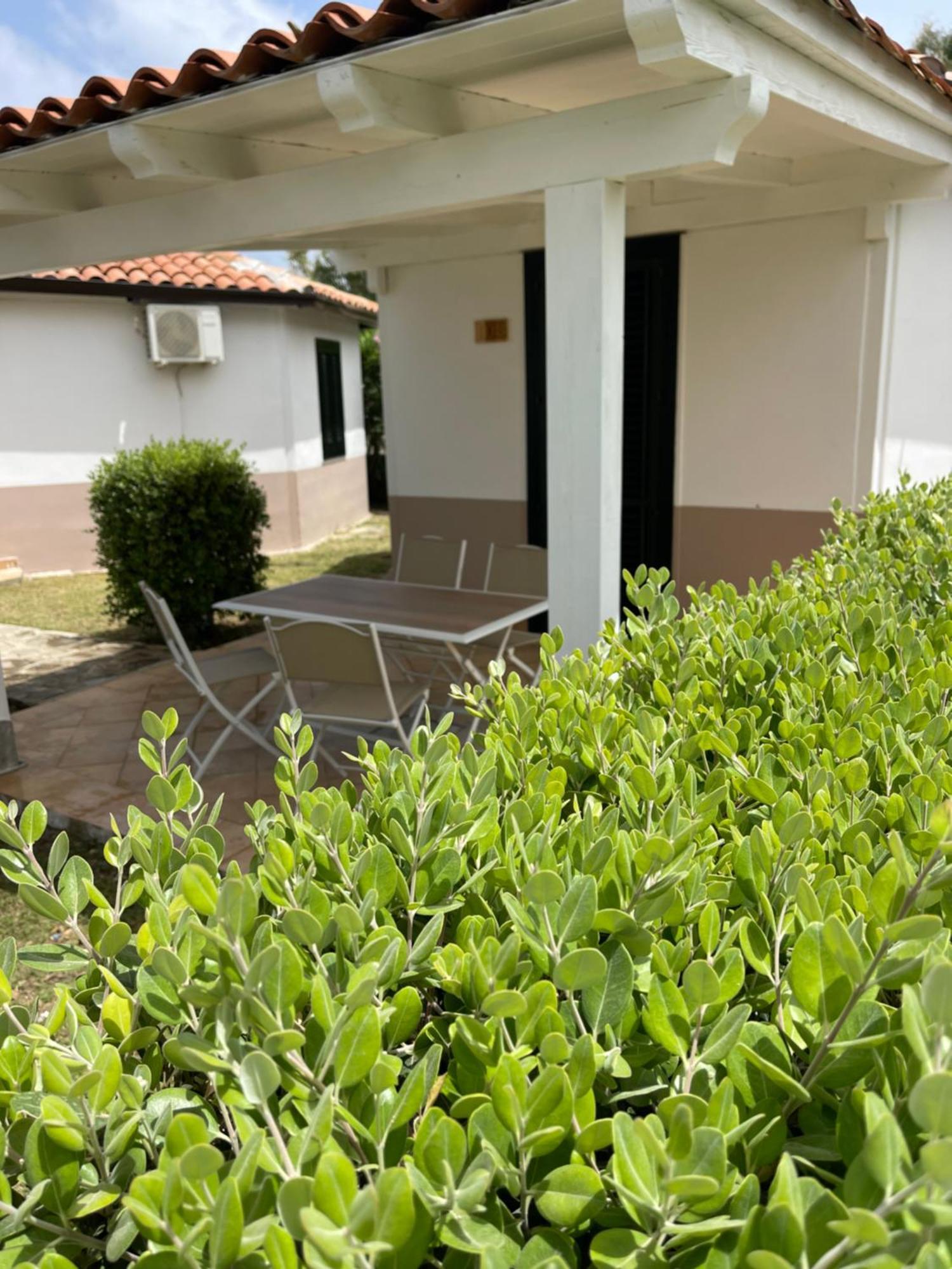 Soleada Club Aparthotel Campofelice Di Roccella Esterno foto